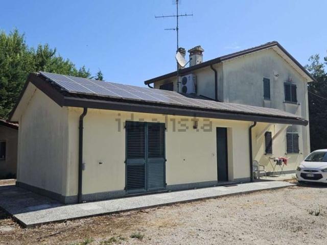 Villetta indipendente in vendita di 168 m² in Via Valmana