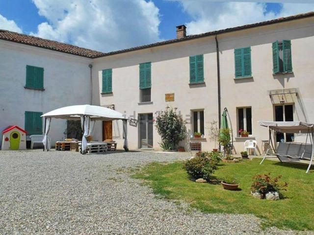 Villetta indipendente in vendita di 1690 m²