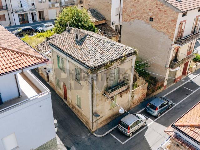 Villetta indipendente in vendita di 169 m² in Via Roma