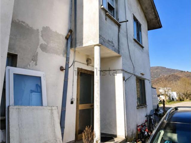 Villetta indipendente in vendita di 169 m² in Via Giuseppe Garibaldi, 27