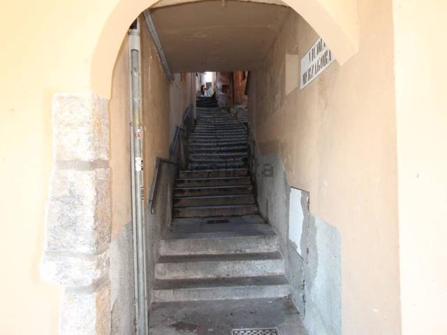 Villetta indipendente in vendita di 169 m² in Via Francesco M. Zoppi