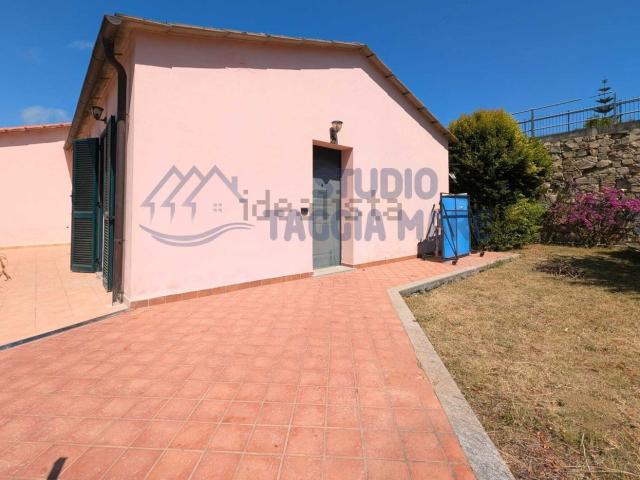 Villetta indipendente in vendita di 169 m² in Via Marte