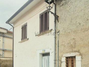 Villetta indipendente in vendita di 169 m² in Frazione Villa Gizzi