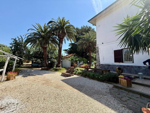 Villetta indipendente in vendita di 169 m² in Strada Statale 1, 27
