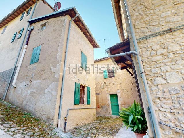 Villetta indipendente in vendita di 170 m² in Via Castello, 62