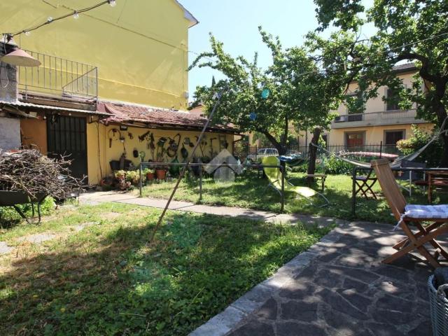 Villetta indipendente in vendita di 170 m² in Via Cecco Angiolieri, 1