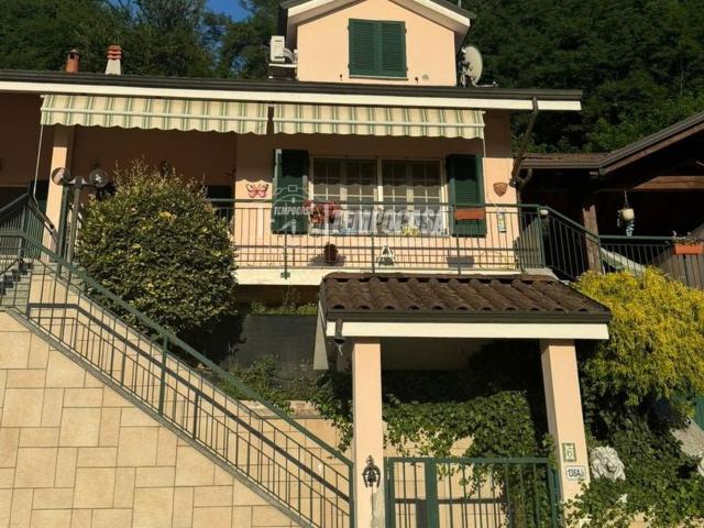 Villetta indipendente in vendita di 170 m² in Via Chivasso, 138