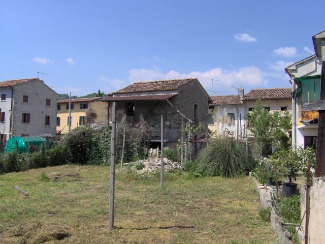 Villetta indipendente in vendita di 170 m² in Via A.Piccoli