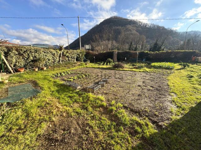 Villetta indipendente in vendita di 170 m² in Via Bolognese Nord