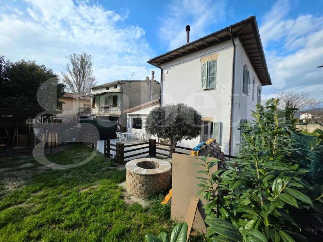 Villetta indipendente in vendita di 170 m² in Via Boschetti, 11