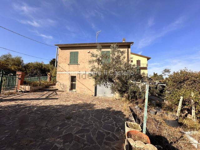 Villetta indipendente in vendita di 170 m² in Via Belvedere