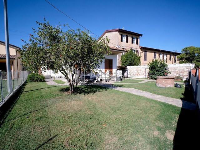 Villetta indipendente in vendita di 170 m² in Via G. Matteotti, 100