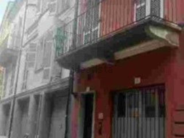 Villetta indipendente in vendita di 170 m² in Via Garetti