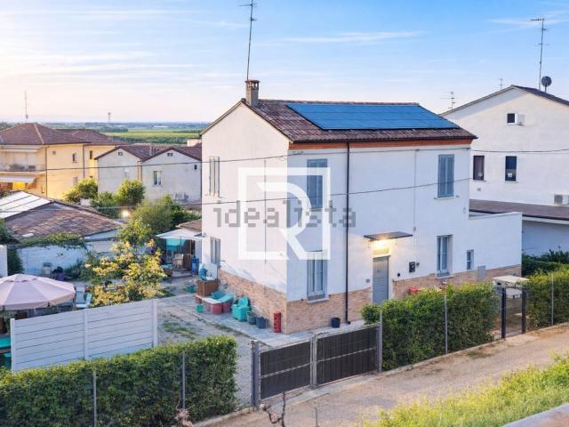 Villetta indipendente in vendita di 170 m² in Via del Borgo, 29