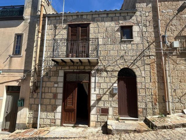 Villetta indipendente in vendita di 170 m² in Via Discesa Chiesa, 27