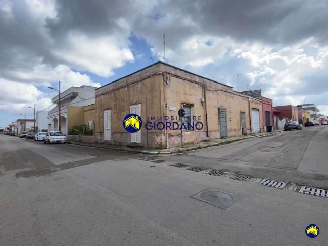 Villetta indipendente in vendita di 170 m² in Via Francesco Morelli