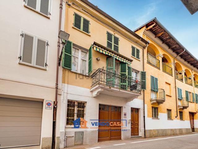 Villetta indipendente in vendita di 170 m² in Via Oddino Barotti, 37