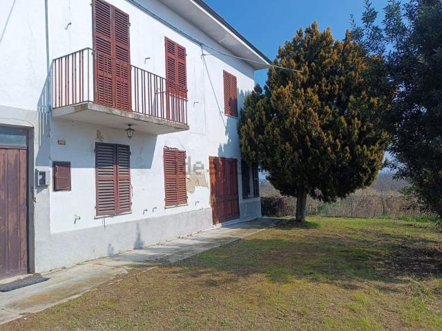 Villetta indipendente in vendita di 170 m² in Via la Serra
