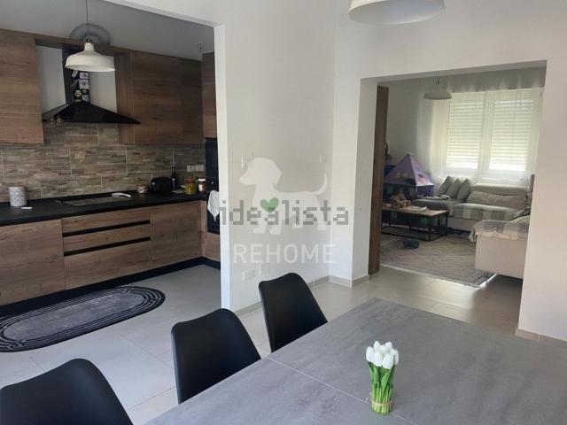 Villetta indipendente in vendita di 170 m² in Via Luigi Gabelli, 16