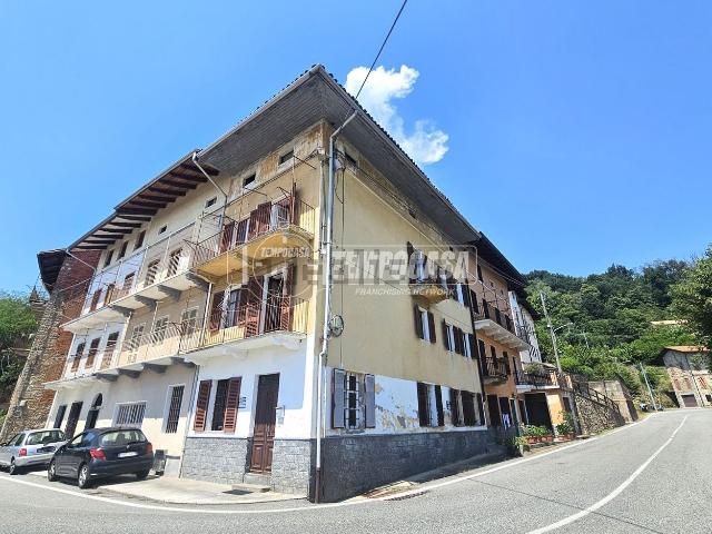 Villetta indipendente in vendita di 170 m² in Via Mondalforno Inferiore