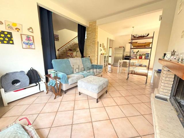 Villetta indipendente in vendita di 170 m² in Via Monte Altissimo, 5