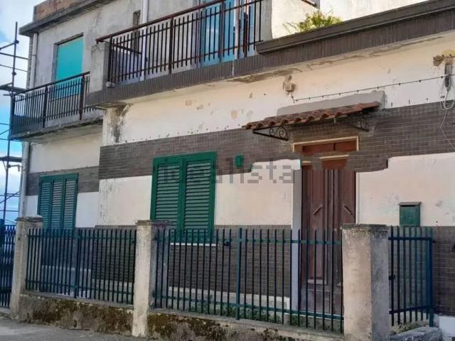 Villetta indipendente in vendita di 170 m² in Via Morsillara