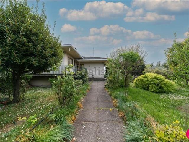 Villetta indipendente in vendita di 170 m² in Via Sant&apos Agnese