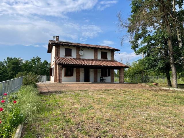 Villetta indipendente in vendita di 170 m² in Via Scalibri, 19