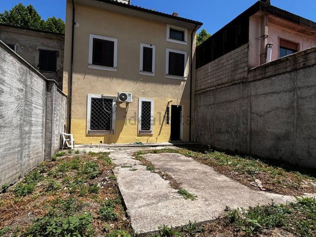 Villetta indipendente in vendita di 170 m² in Via Roma