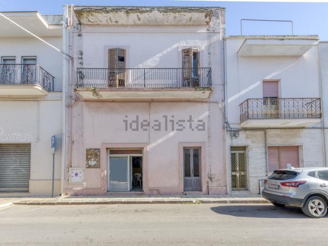 Villetta indipendente in vendita di 170 m² in Via Roma, 183