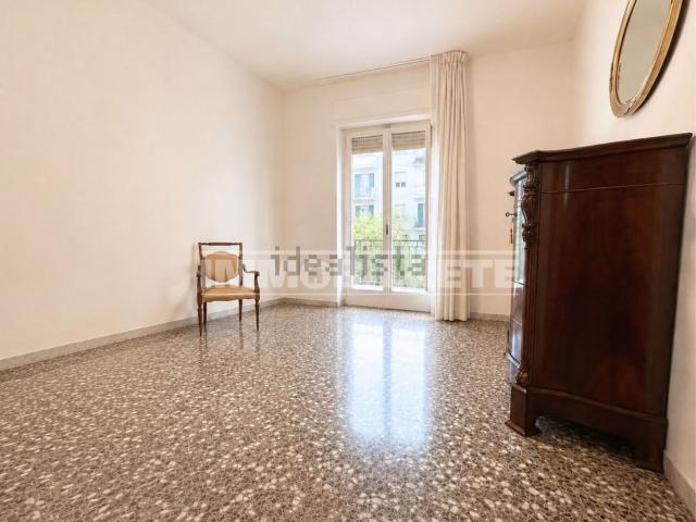 Villetta indipendente in vendita di 170 m² in Via Ricovero di Mendicita&apos