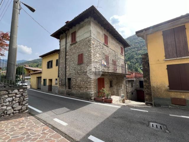 Villetta indipendente in vendita di 170 m² in Via Villanova, 179