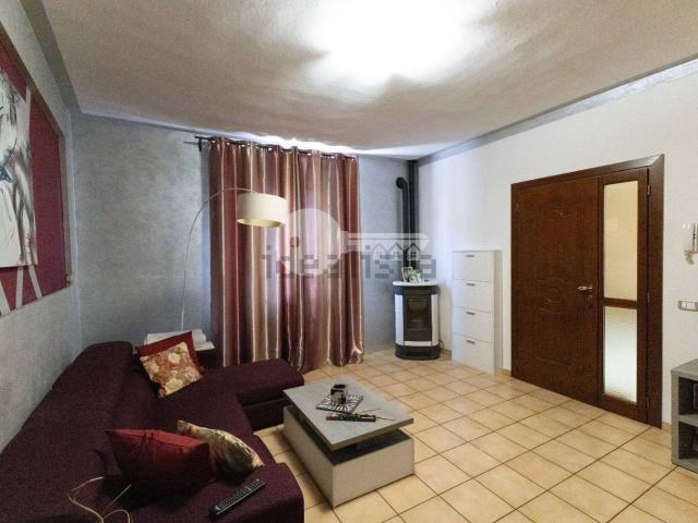Villetta indipendente in vendita di 170 m² in Viale Angelo Canossi, 18