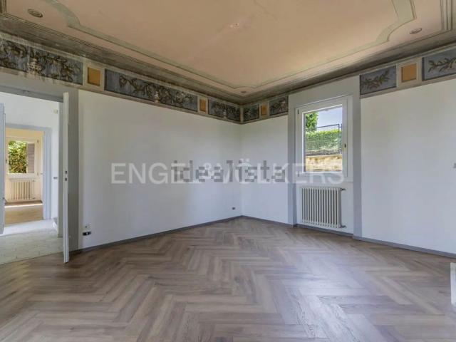 Villetta indipendente in vendita di 170 m² in Viale Rimembranze, 13