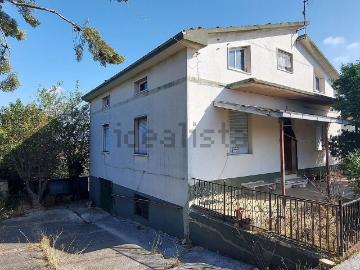 Villetta indipendente in vendita di 170 m² in Contrada Fontegrugnale, 10