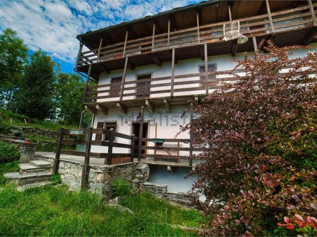 Villetta indipendente in vendita di 170 m² in Frazione Coggia