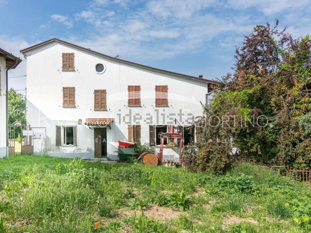 Villetta indipendente in vendita di 170 m² in Frazione croce, 7
