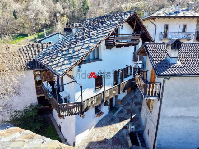 Villetta indipendente in vendita di 170 m² in Località Cretes, 74