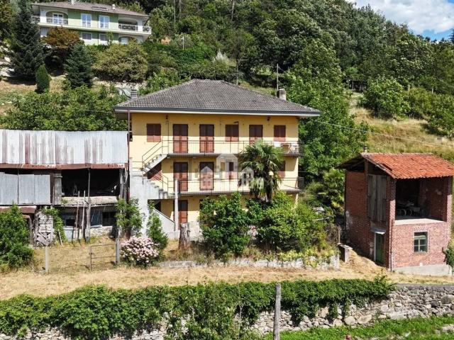 Villetta indipendente in vendita di 170 m² in Località Parrocchia, 3