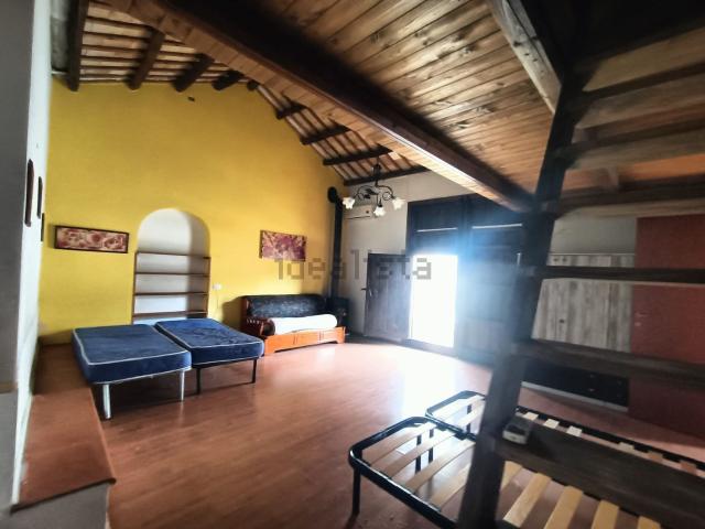 Villetta indipendente in vendita di 170 m² in Strada Generale E. Rinaldo, 63