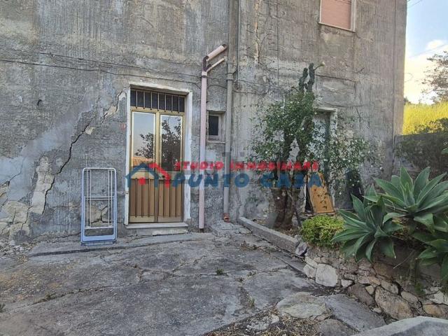 Villetta indipendente in vendita di 170 m² in Strada Provinciale 36