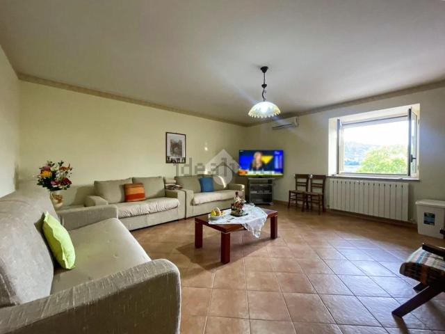 Villetta indipendente in vendita di 171 m²
