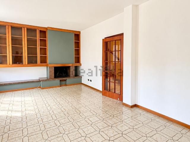 Villetta indipendente in vendita di 171 m² in Via Arnaldo Pastarini