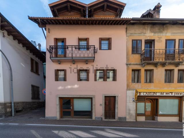 Villetta indipendente in vendita di 171 m² in Corso Battisti, 3