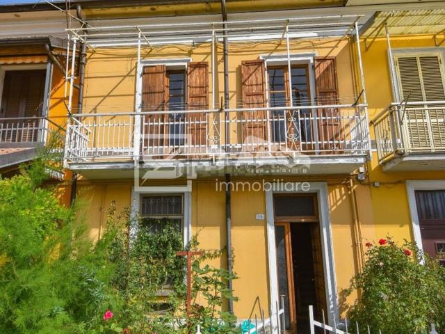 Villetta indipendente in vendita di 171 m² in Frazione Vernetto, 11