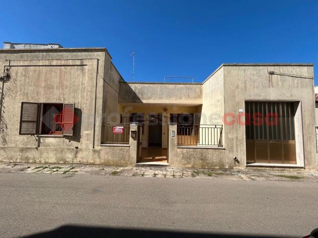 Villetta indipendente in vendita di 172 m² in Via Tripoli