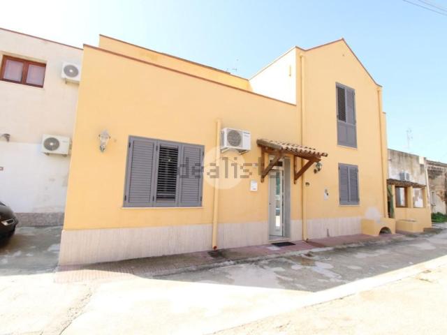 Villetta indipendente in vendita di 172 m² in Strada Solfarello, 52
