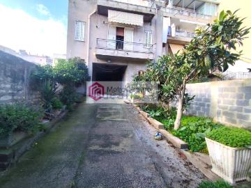 Villetta indipendente in vendita di 173 m² in Via Duccio Galimberti
