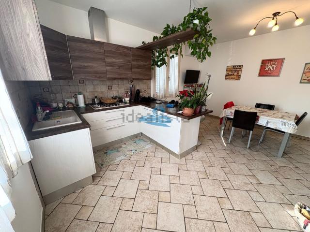Villetta indipendente in vendita di 173 m² in Via San Francesco D&apos Assisi