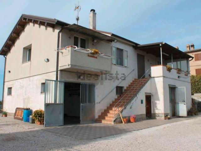 Villetta indipendente in vendita di 173 m² in Contrada Piemarano